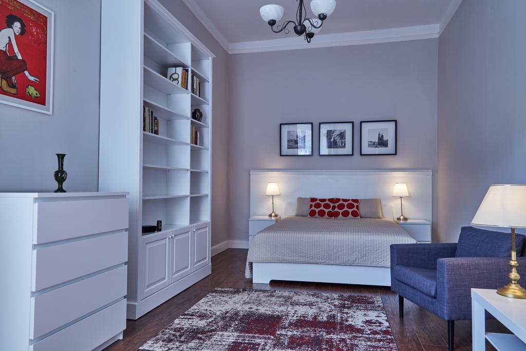 Kraków Old Town 2 bedroom royal apartment Buitenkant foto